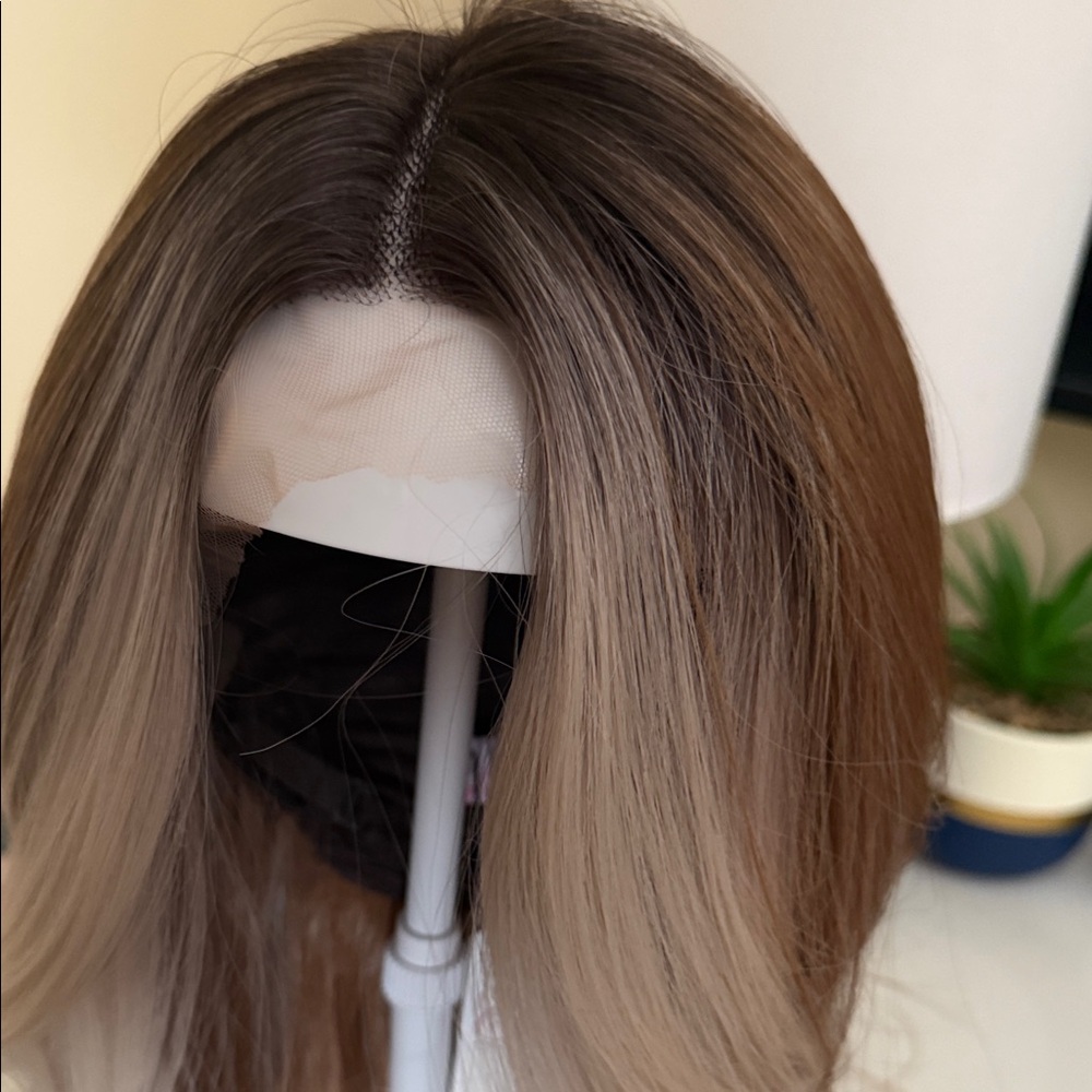 Blonde Icy and Ginger Crown by Chelsey Smith Crowns. Perla Petite. NWT. T part. - Picture 3 of 9